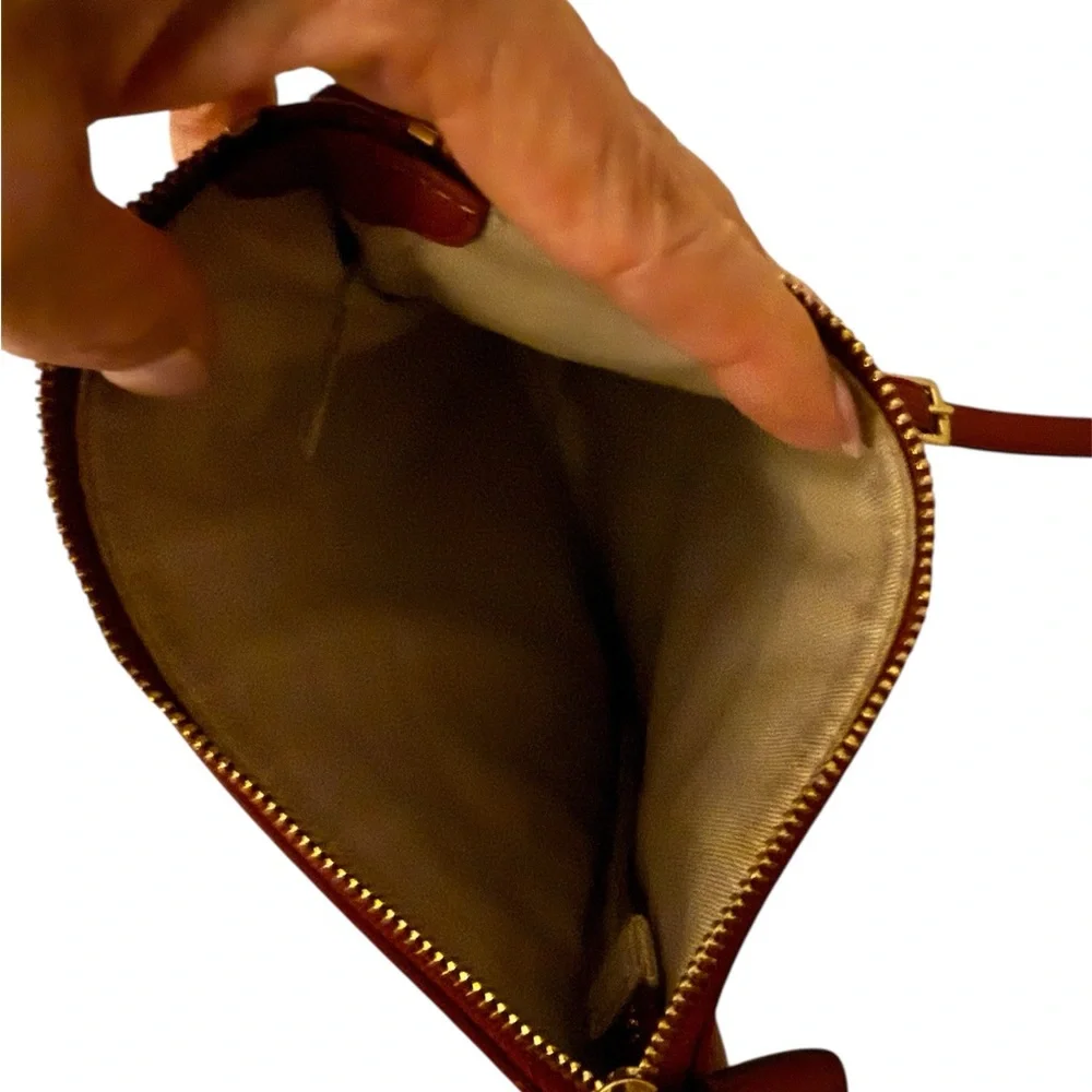Coach Lether Crossbody Bag